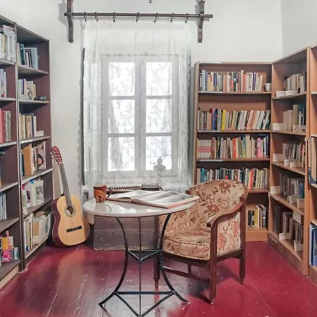 House Of The Arts Venkovský dům Páros