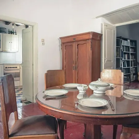 House Of The Arts * Páros