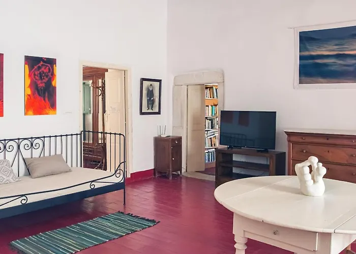 컨트리하우스 House Of The Arts Páros