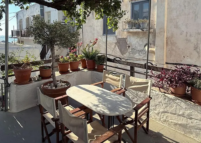 Landhaus House Of The Arts Páros