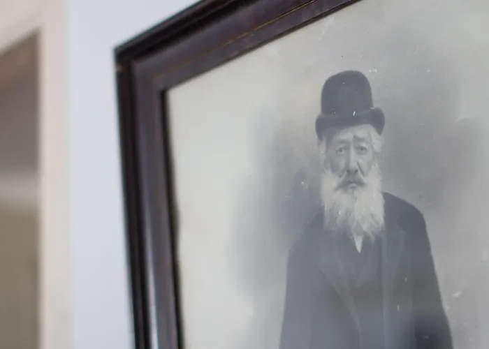 Landhaus House Of The Arts